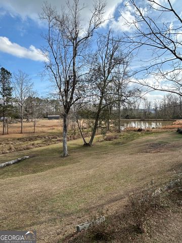 206 Ann Murphy Road, West Point, GA 31833