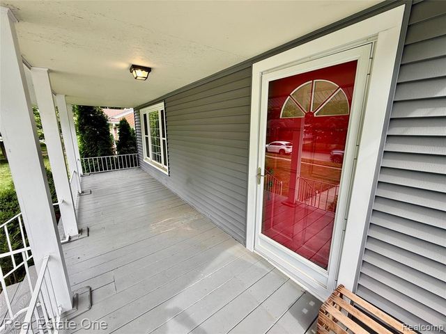865 Grant Avenue, Clawson, MI 48017