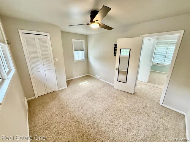 865 Grant Avenue, Clawson, MI 48017