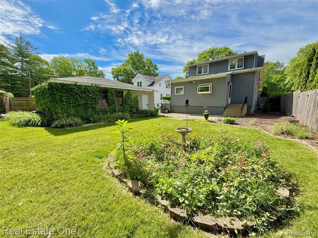 865 Grant Avenue, Clawson, MI 48017