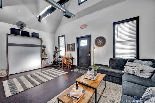 37 Firefly Lane, Carlton Landing, OK 74432