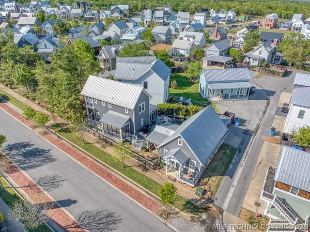 37 Firefly Lane, Carlton Landing, OK 74432