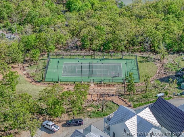37 Firefly Lane, Carlton Landing, OK 74432