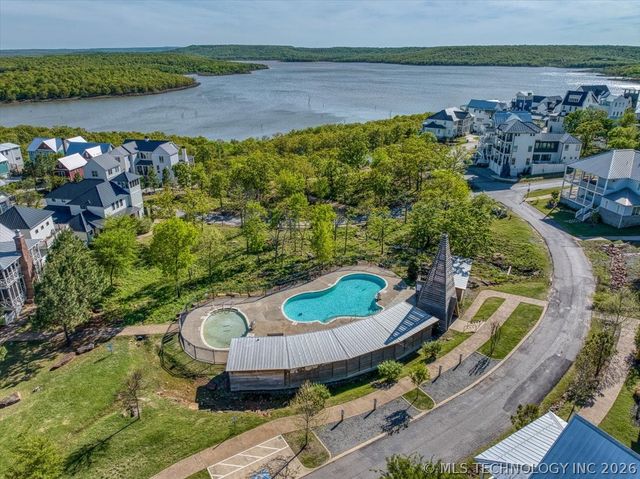 37 Firefly Lane, Carlton Landing, OK 74432