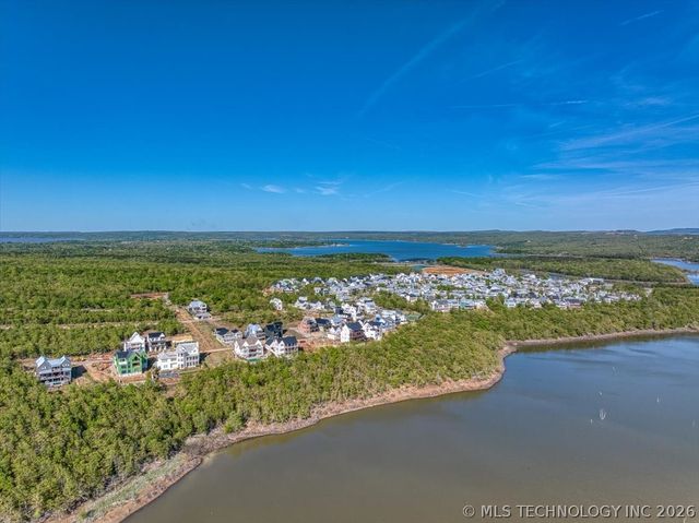 37 Firefly Lane, Carlton Landing, OK 74432