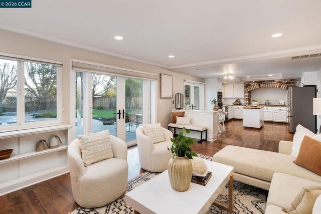 633 Lomond Cir, San Ramon, CA 94583