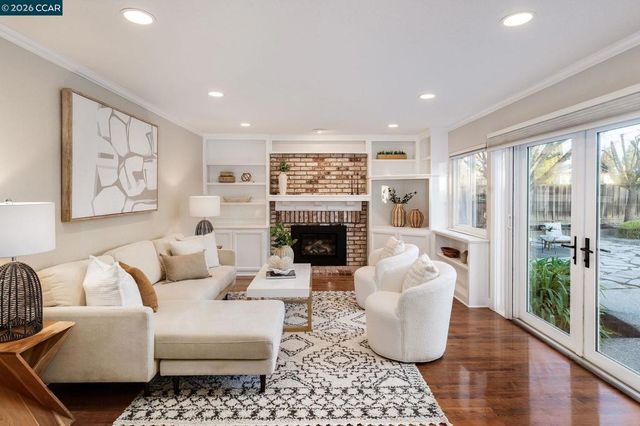 633 Lomond Cir, San Ramon, CA 94583