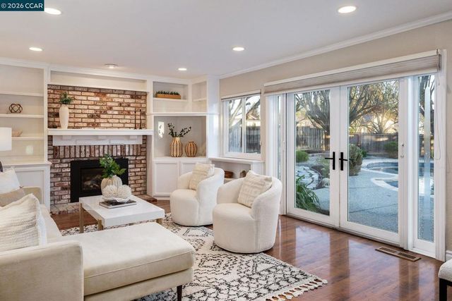 633 Lomond Cir, San Ramon, CA 94583