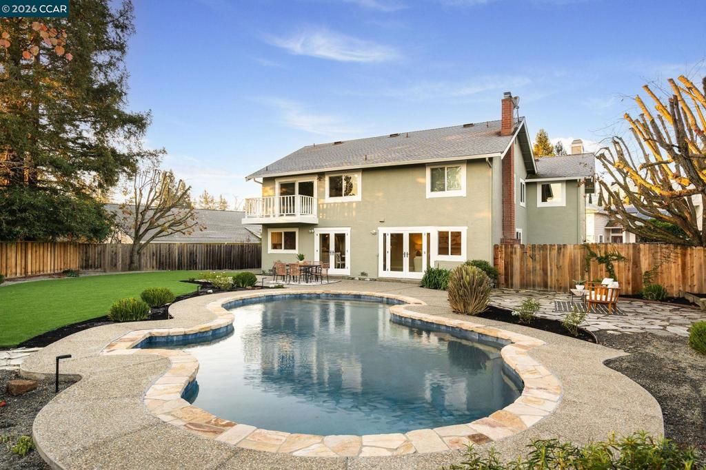 Image 35 of property listing at 633 Lomond Cir, San Ramon, CA 94583