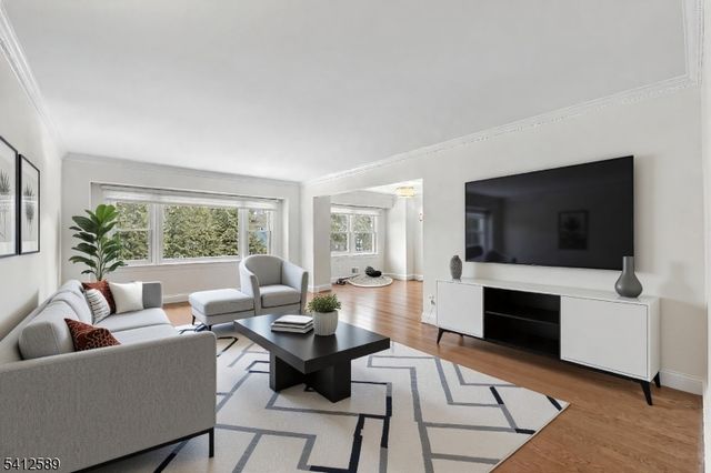 10 Bayberry Ln, Randolph Twp., NJ 07869