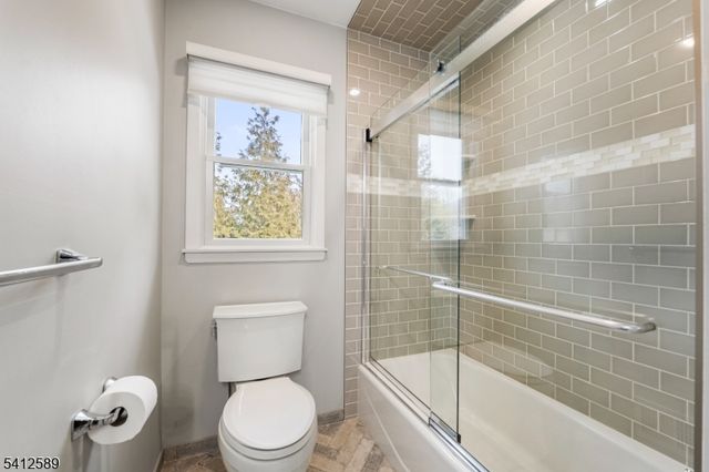 10 Bayberry Ln, Randolph Twp., NJ 07869