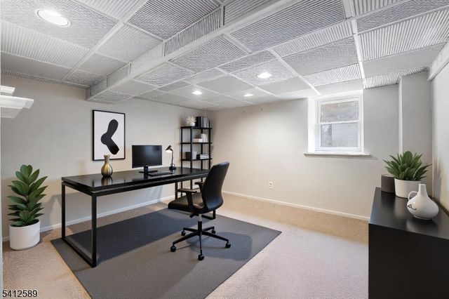 10 Bayberry Ln, Randolph Twp., NJ 07869