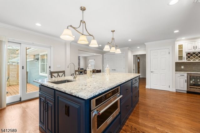 10 Bayberry Ln, Randolph Twp., NJ 07869