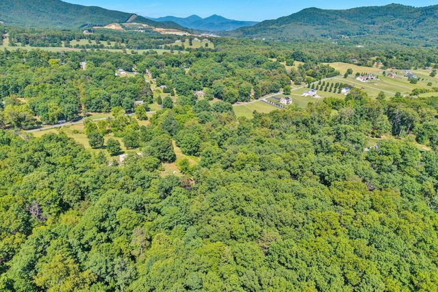 2241 Blue Ridge Springs RD, Blue Ridge, VA 24064