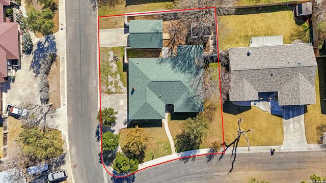 100 Howard Dr, Schertz, TX 78154