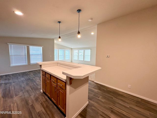 485 Camellia Way, Lovelock, NV 89419