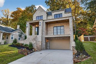 991 Courtenay NE Drive, Atlanta, GA 30306