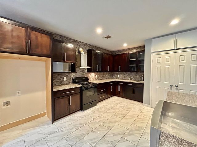 22918 Breton Point Drive, Spring, TX 77373