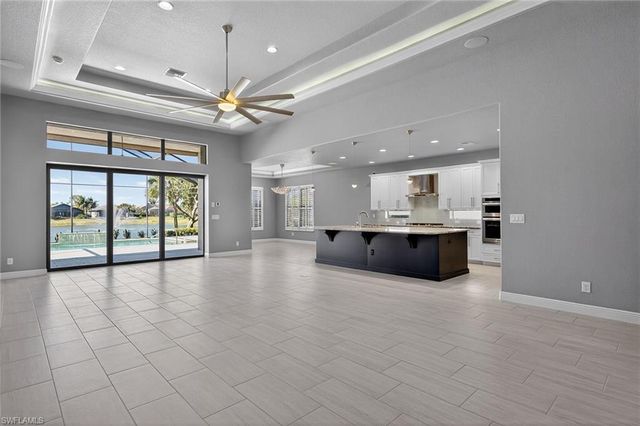 23269 Salinas WAY, Bonita Springs, FL 34135