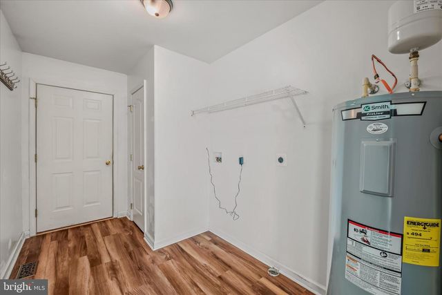 104 OWL AVE, Martinsburg, WV 25405