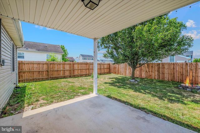 104 OWL AVE, Martinsburg, WV 25405