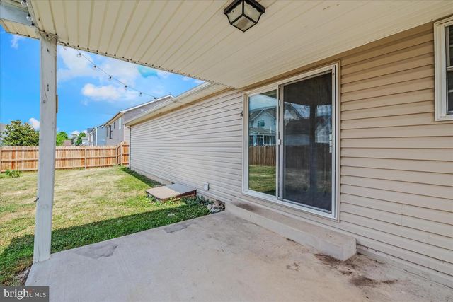 104 OWL AVE, Martinsburg, WV 25405