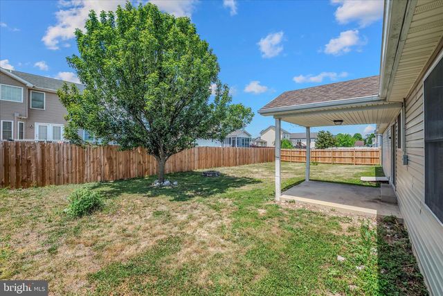 104 OWL AVE, Martinsburg, WV 25405