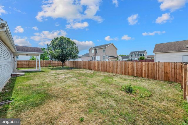 104 OWL AVE, Martinsburg, WV 25405