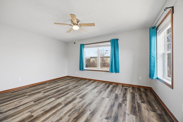 7000 Jenks Drive, Rockford, MN 55373