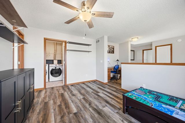 7000 Jenks Drive, Rockford, MN 55373