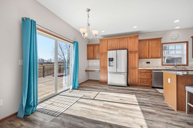 7000 Jenks Drive, Rockford, MN 55373