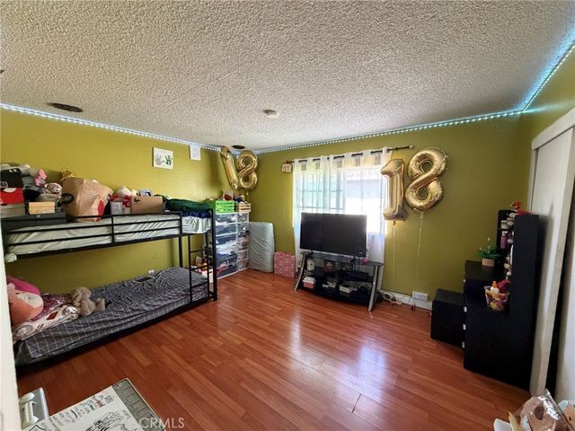 2301 S. Center Street, Santa Ana, CA 92704