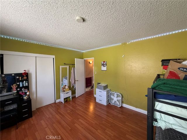 2301 S. Center Street, Santa Ana, CA 92704