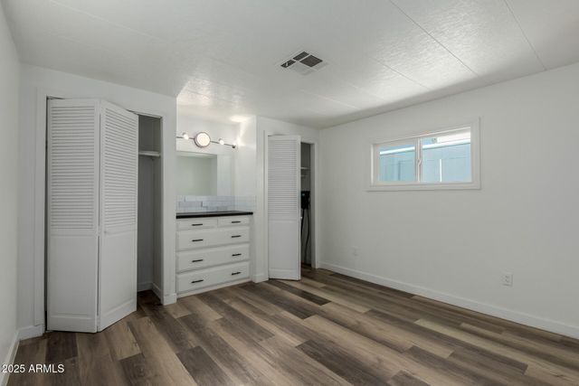 2050 W Dunlap Avenue D52, Phoenix, AZ 85021