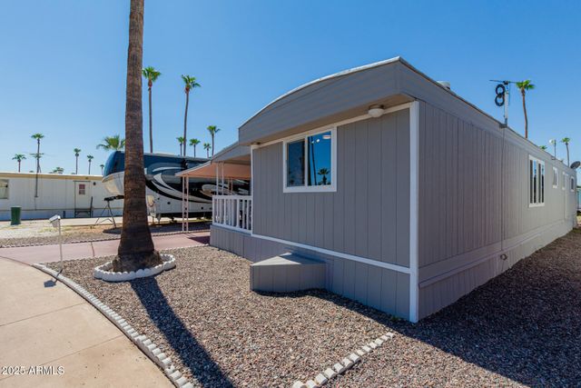 2050 W Dunlap Avenue D52, Phoenix, AZ 85021