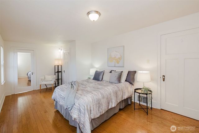 1108 Warren Avenue, Bremerton, WA 98337
