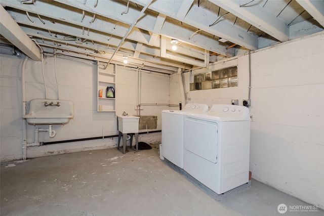 1108 Warren Avenue, Bremerton, WA 98337