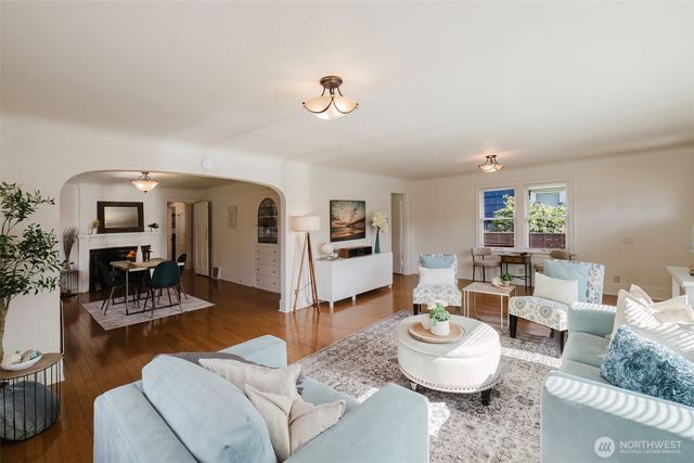 1108 Warren Avenue, Bremerton, WA 98337