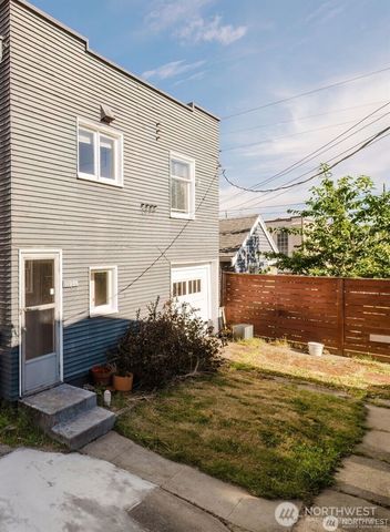 1108 Warren Avenue, Bremerton, WA 98337