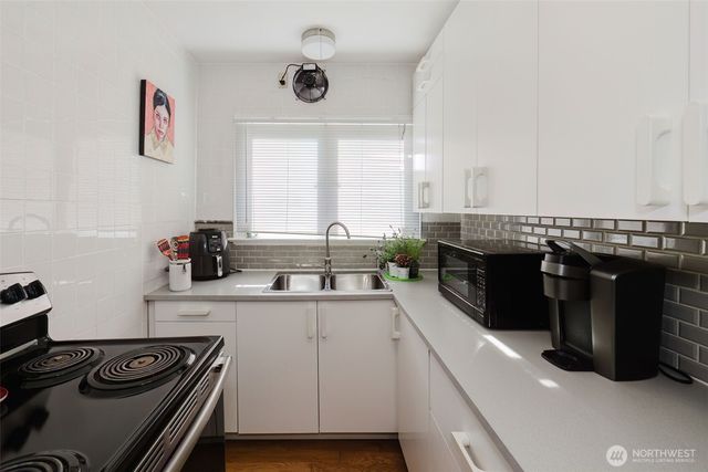 1108 Warren Avenue, Bremerton, WA 98337