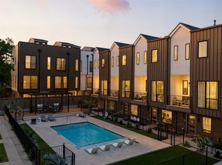 4517 Munger Avenue 102, Dallas, TX 75204