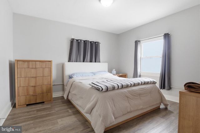 3514 WALNUT ST, Harrisburg, PA 17109