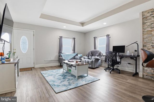 3514 WALNUT ST, Harrisburg, PA 17109