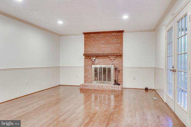 5931 OAKLAND PARK DR, Burke, VA 22015