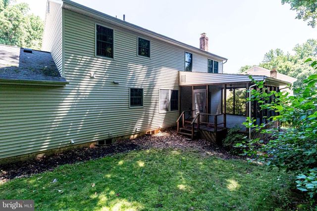 5931 OAKLAND PARK DR, Burke, VA 22015