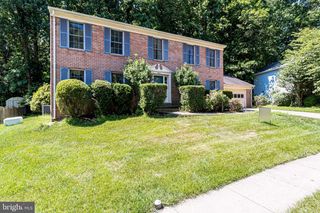 5931 OAKLAND PARK DR, Burke, VA 22015