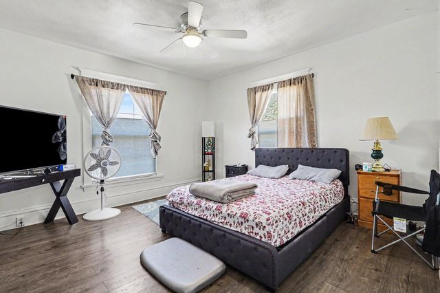 144 E 16th Street, Holland, MI 49423