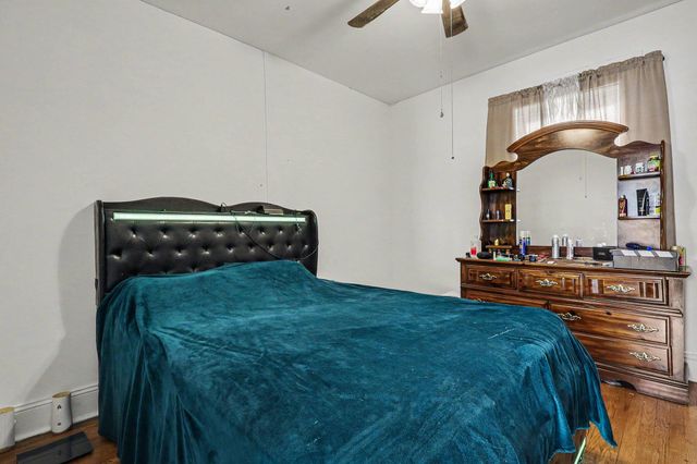 144 E 16th Street, Holland, MI 49423