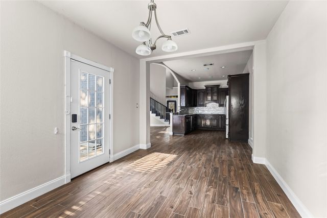 5517 Greenview Court, North Richland Hills, TX 76148
