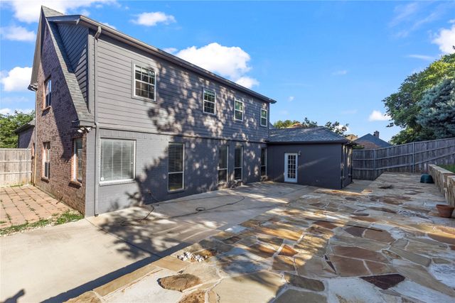 5517 Greenview Court, North Richland Hills, TX 76148